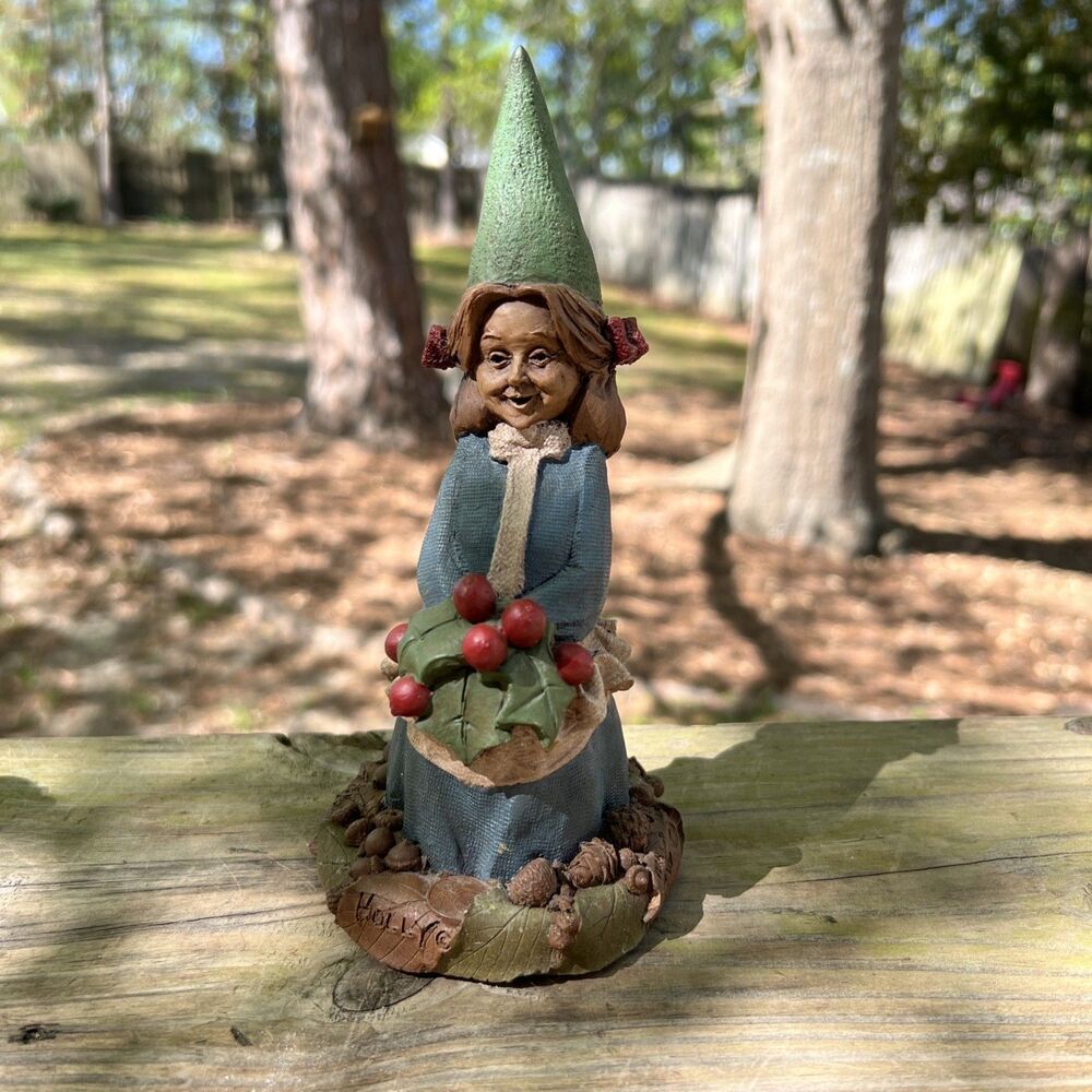 Vintage Tom Clark Gnome HOLLY Figurine Signed 1991 #10